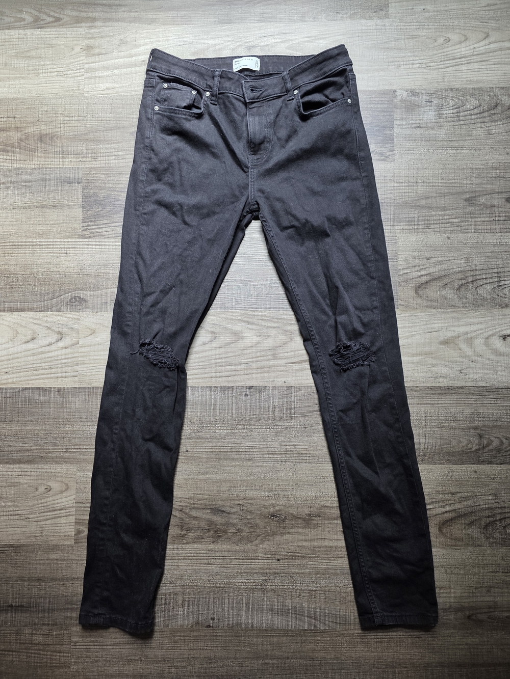 ASOS Men's Distressed Skinny Jeans